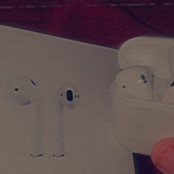 Airpods